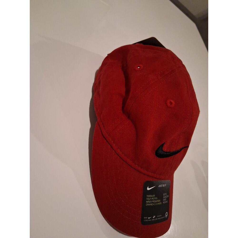 Nike Boys Toddler Strapback Hat Red Adjustable Embroidered Swoosh Logo W/Tags - Picture 2 of 5